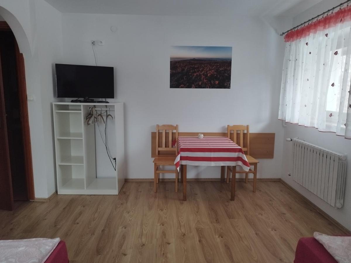 Ferienwohnung Jaskolka Lądek-Zdrój Exterior foto